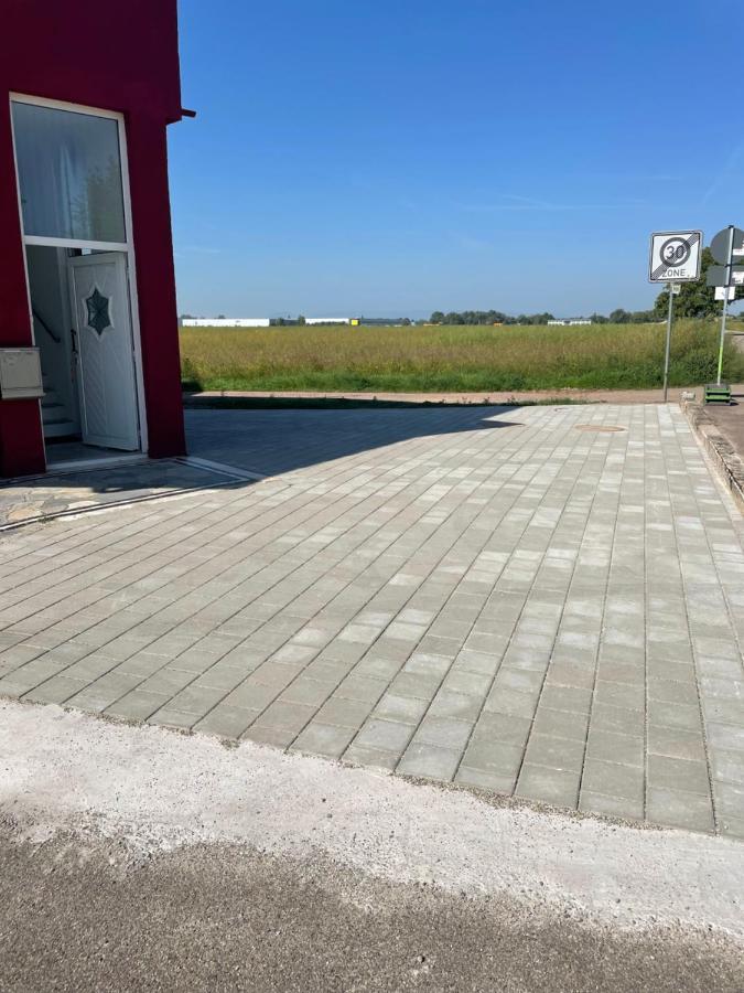 Apartament Mit Schlafzimmer Lahr  Exterior foto